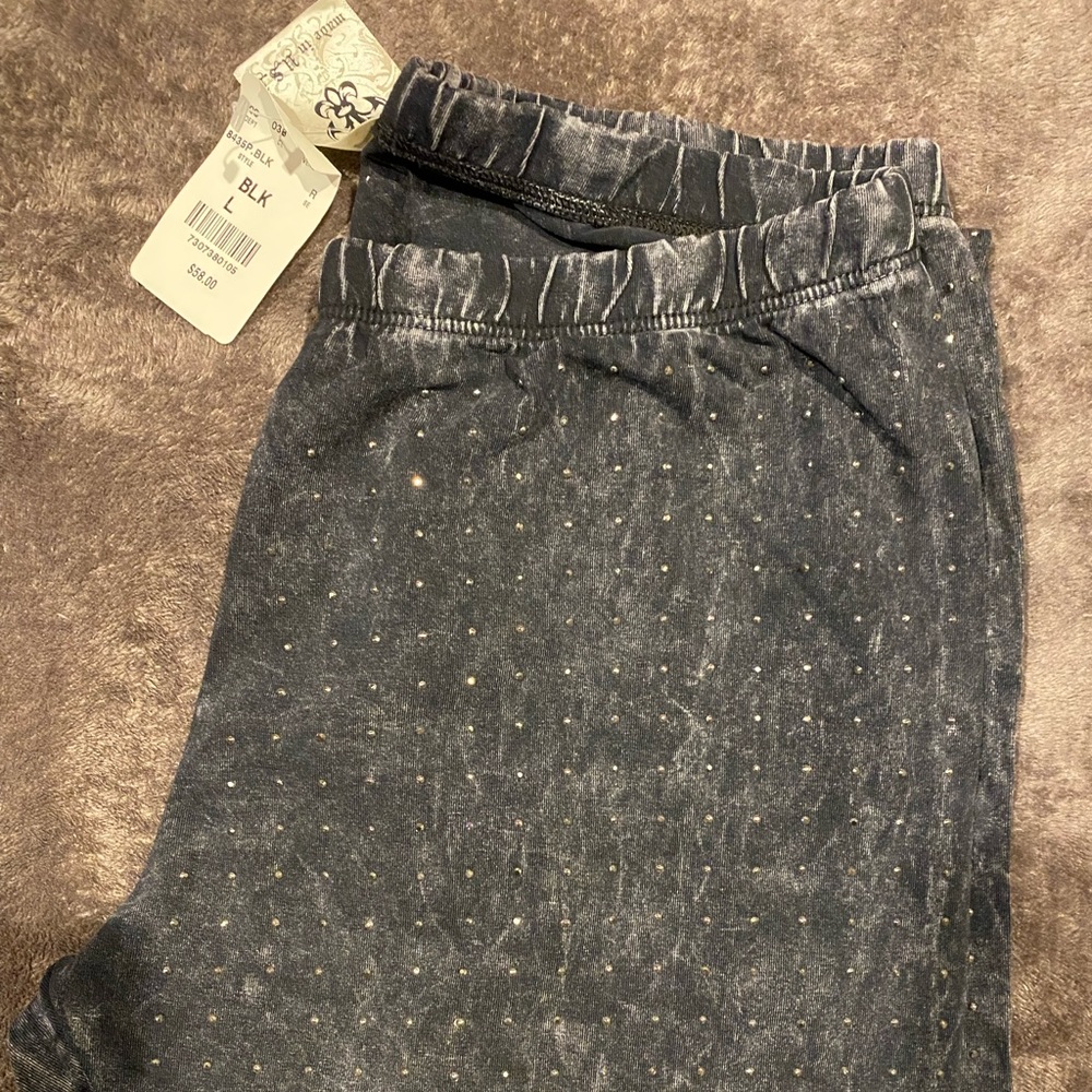 Never worn